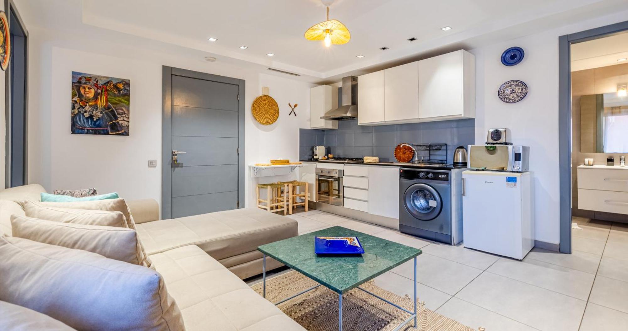 Lovely 2-bedroom With Ac-netflix-nespreso Appartamento *